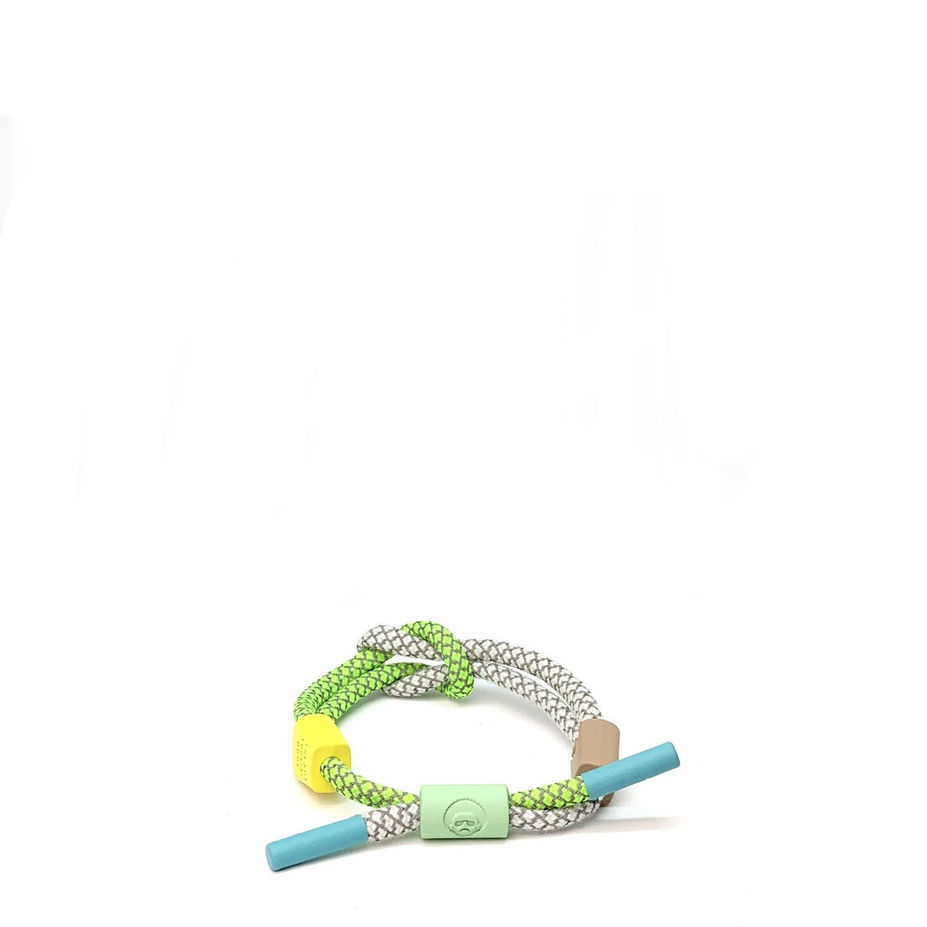 KNOTTED Reflective Shoelace Bracelet FW21 M75