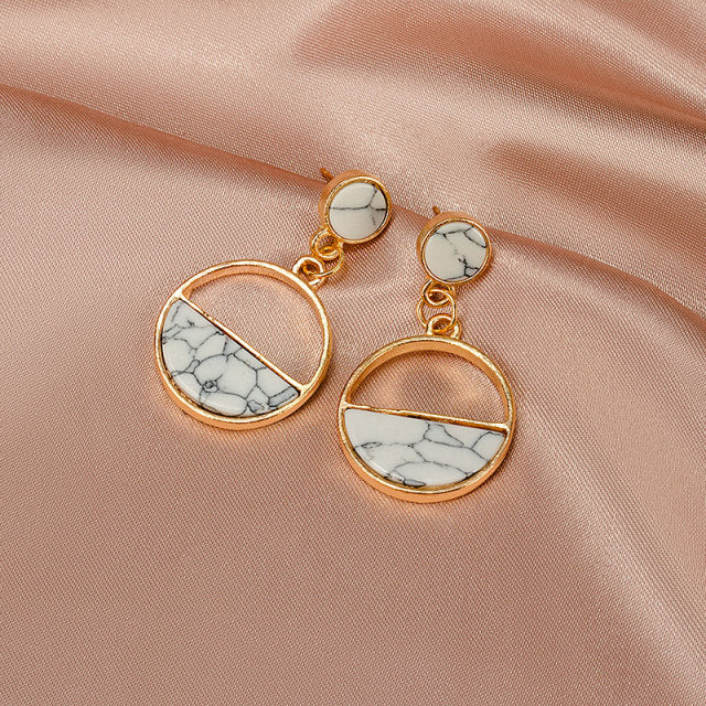 LILI'S EARRINGS COLLECTION FW21 E91