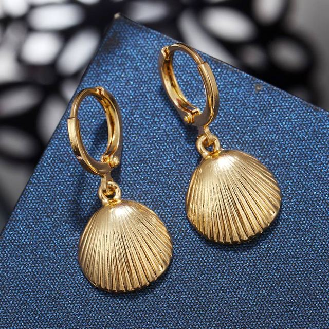 LILI'S EARRINGS COLLECTION FW21 E107