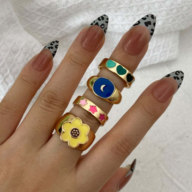 LILI'S RINGS COLLECTION FW21 R090