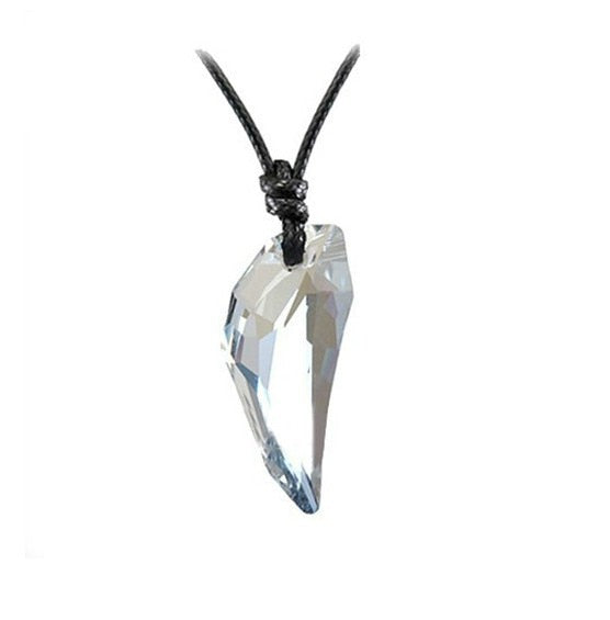 The Teeth Of The Wolf Pendant - itseight